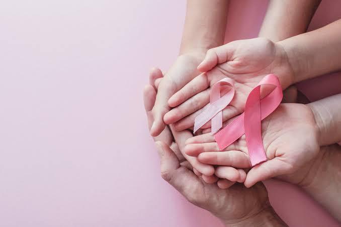 Outubro Rosa reforça importância do diagnóstico precoce do câncer de mama