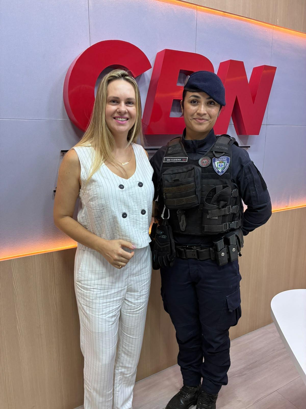 Nova lei autoriza spray de pimenta para defesa pessoal de mulheres
