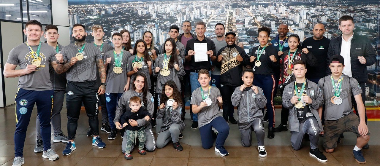 Kickboxing: Paranhos recebe atletas cascavelenses que representaram o Paraná no Campeonato Brasileiro