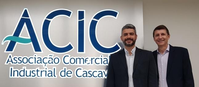 Michel Lopes assume a presidência da ACIC