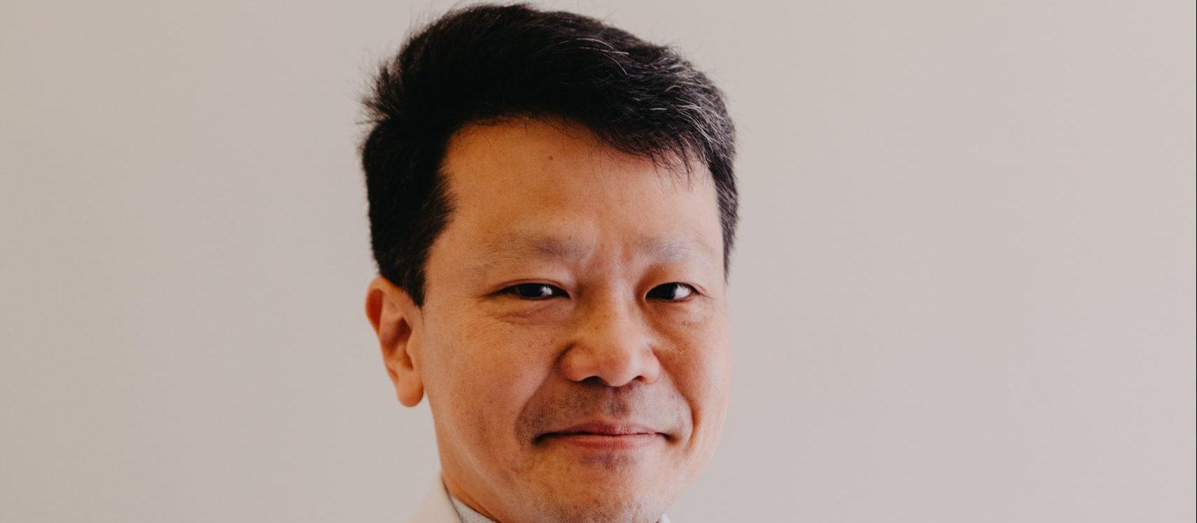 Oftalmologista Cesar Shiratori orienta cuidados sobre a síndrome do olho seco