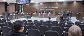 Câmara vota projeto que prevê reajuste salarial para servidores municipais nesta segunda-feira (23)