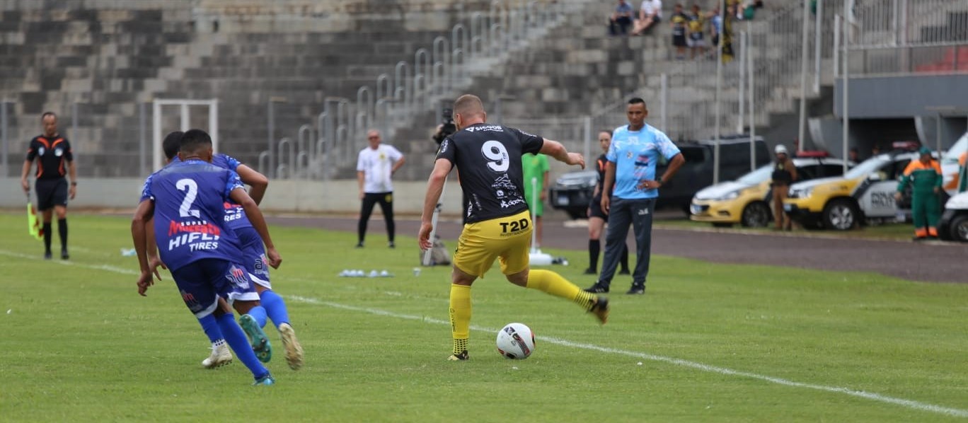 Cascavel vence o Foz e vai enfrentar o Coritiba nas quartas de final