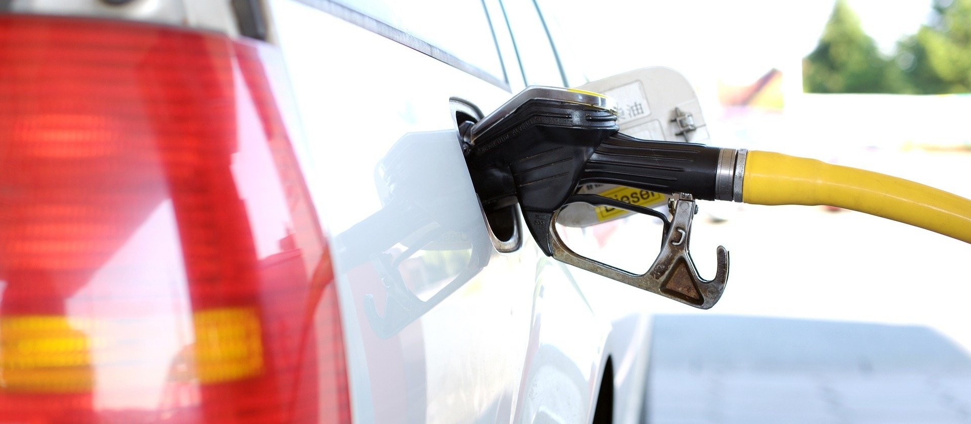 Procon-PR vai notificar postos e distribuidoras por reajuste antecipado nos combustíveis