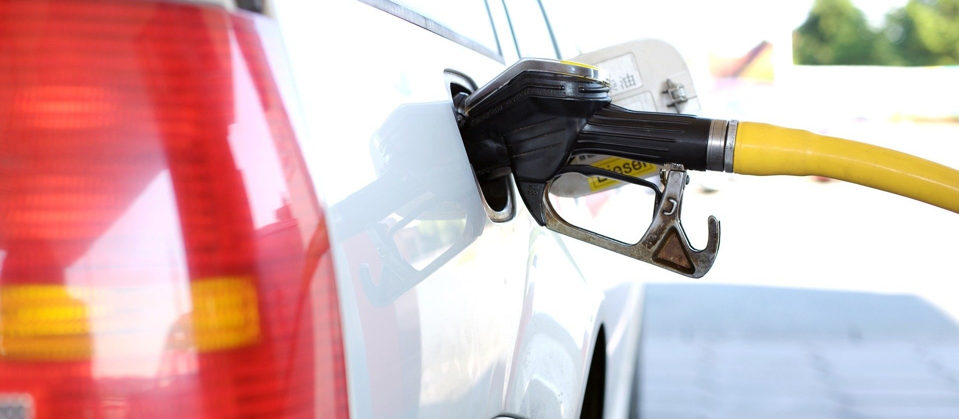 O Procon – PR  orienta para as novas regras de apresentação dos preços dos combustíveis
