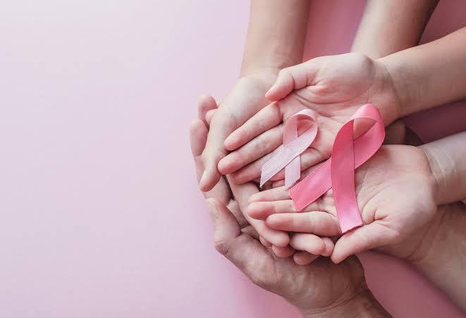 Outubro Rosa reforça importância do diagnóstico precoce do câncer de mama