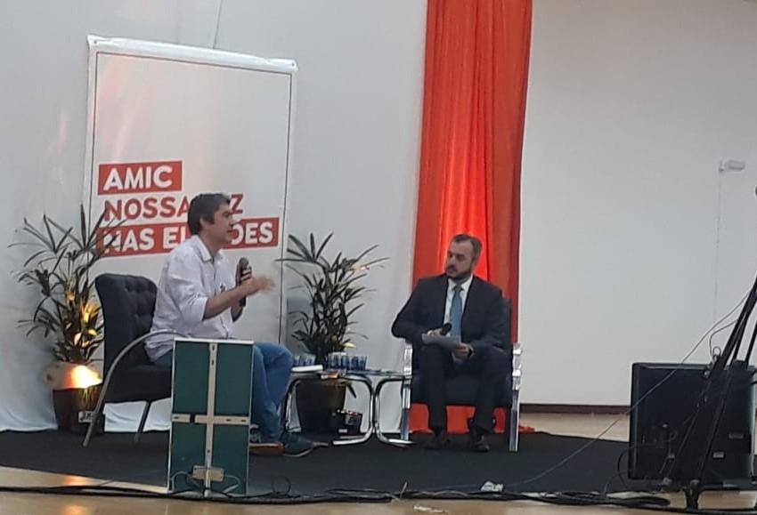 AMIC inicia série de sabatinas com candidatos a prefeito de Cascavel 