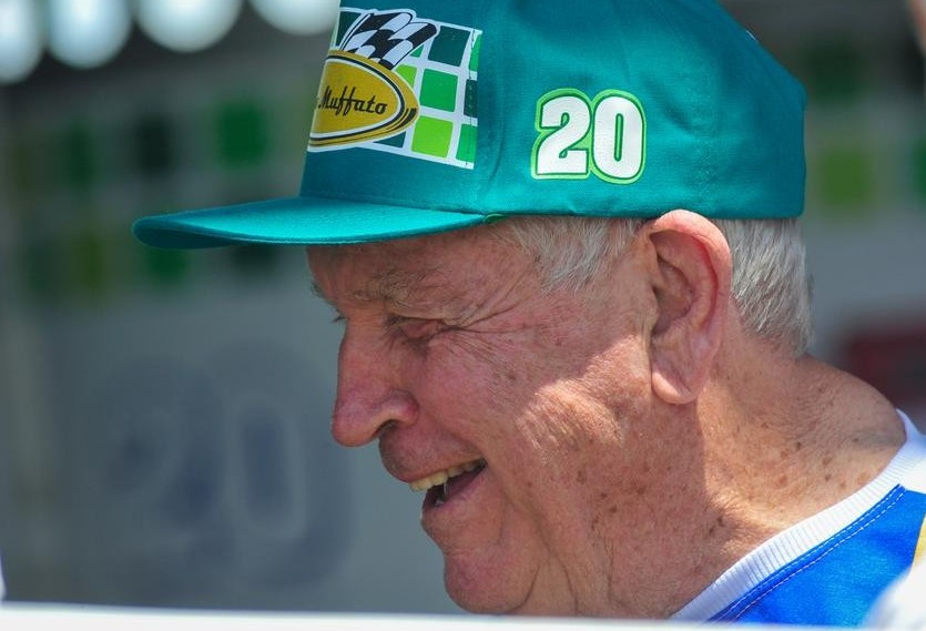 Pedro Muffato, aos 83 anos, volta a vencer e conquista a Fórmula Truck 2023