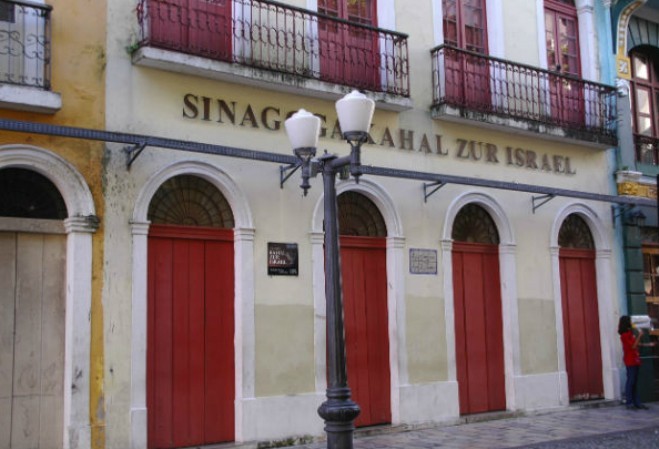 Debate sobre clima e religião em sinagoga de Recife