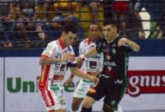 Cascavel Futsal perde para o Marreco em Francisco Beltrão