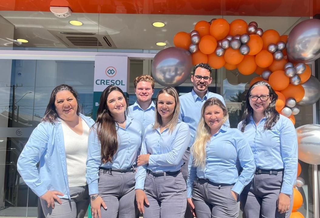 Cresol reinaugura agência em Lindoeste