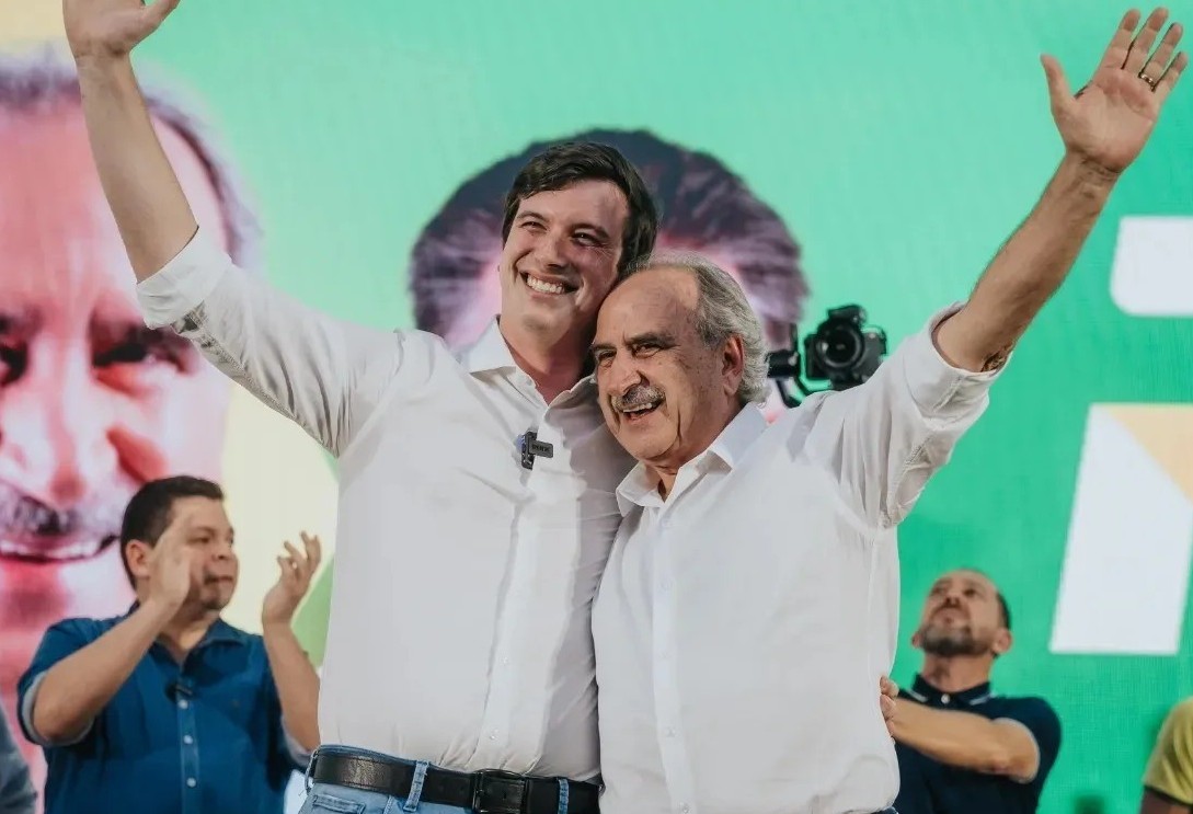  Renato Silva candidato a prefeito e Henrique Mecabo vice