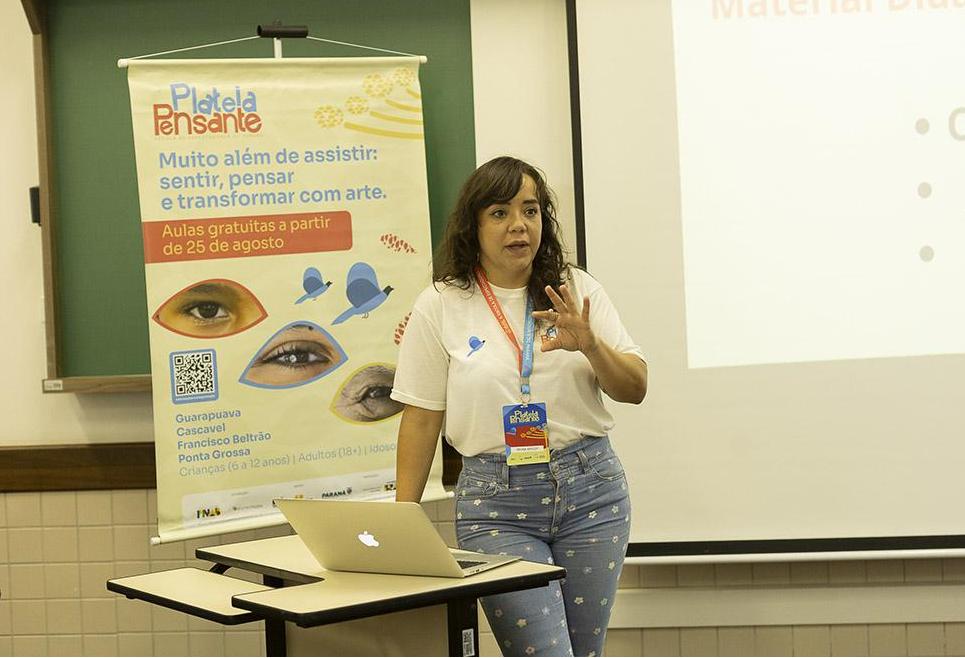 Festival internacional de teatro infantil começa nesta semana em Cascavel
