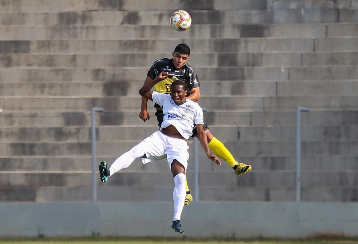 FC Cascavel deixa escapar a vitória nos acréscimos diante da Cabofriense