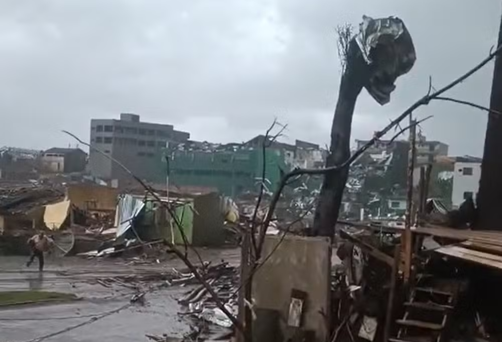 Tornado provoca destruição e deixa vários feridos em Rio Bonito do Iguaçu