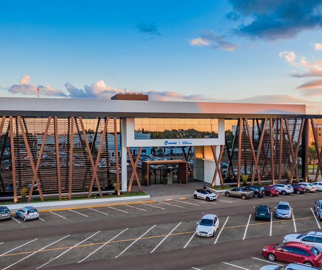 Centro Universitário Univel celebra 30 anos de ensino e inovação acadêmica