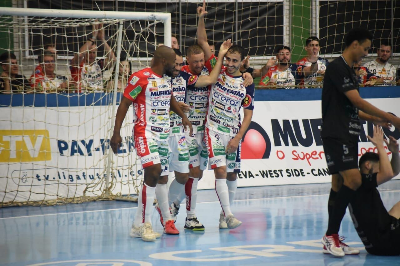 Cascavel Futsal vence Tubarão por 3x0 e segue firme na Liga Nacional