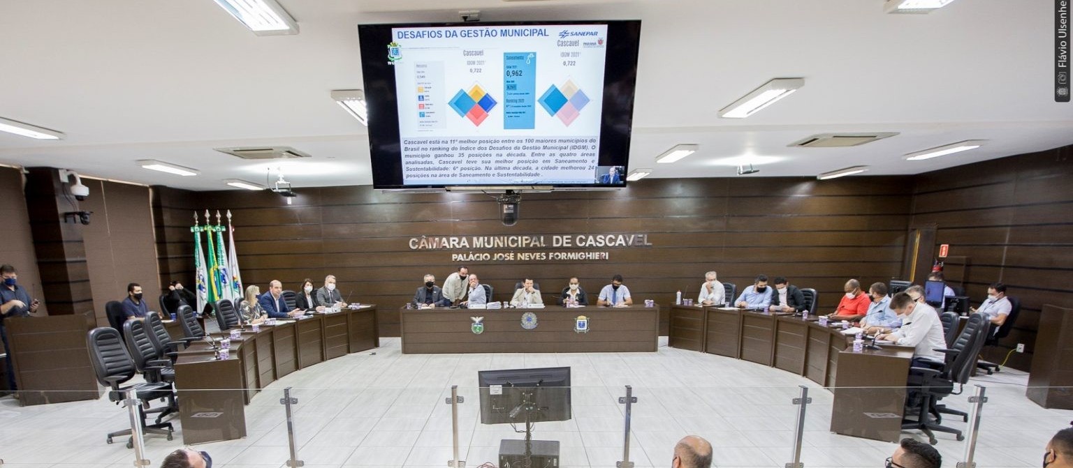 Câmara e Sanepar debatem qualidade do serviço prestado pela companhia em Cascavel