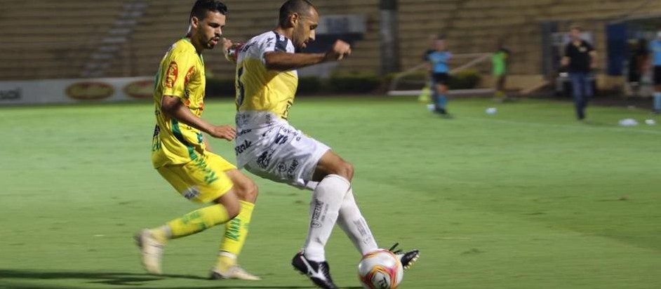 FC Cascavel é goleado pelo Mirassol no interior de São Paulo