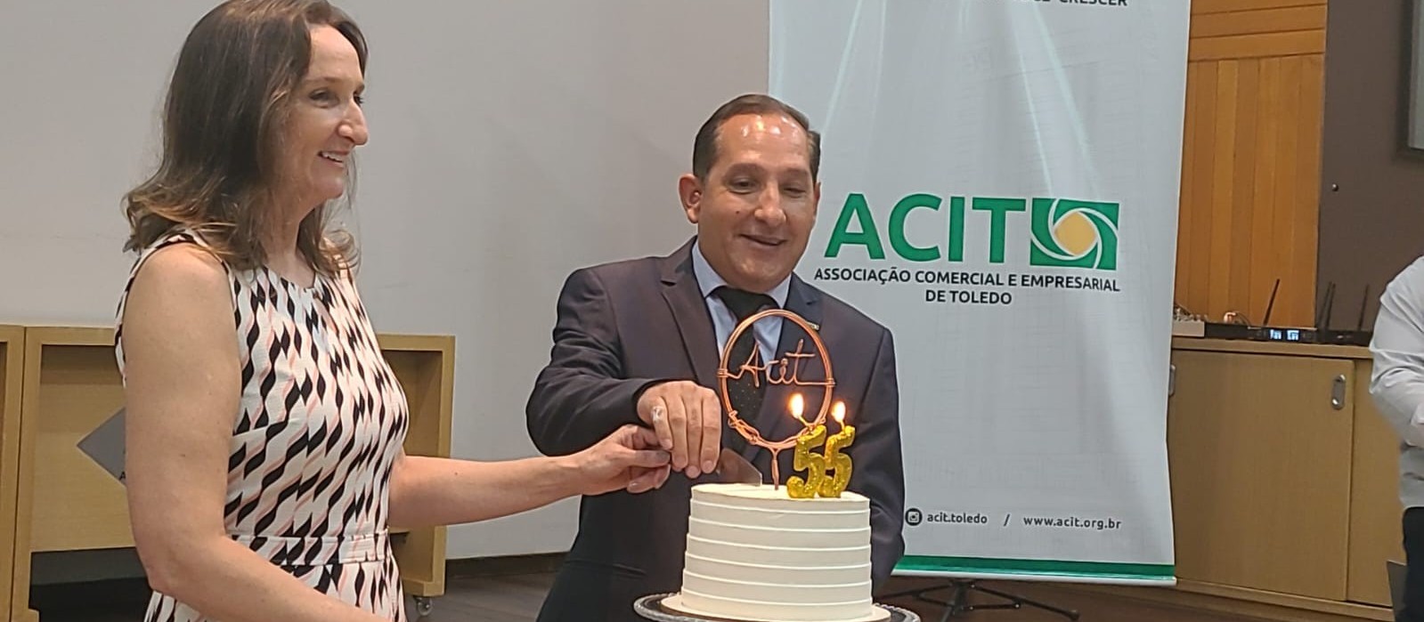 ACIT completa 55 anos com homenagem a ex-presidente da entidade