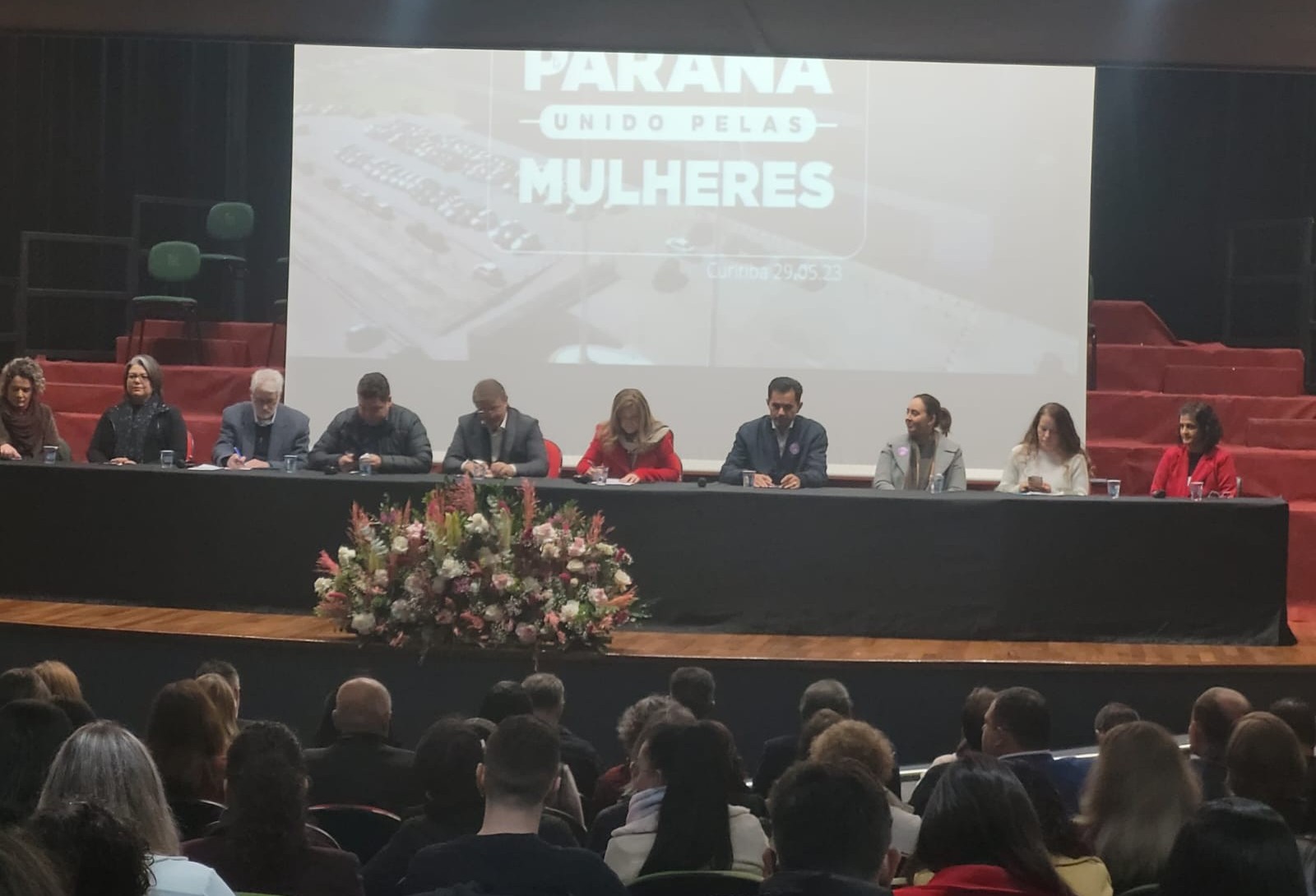 Caravana Paraná Unido pelas Mulheres acontece em Cascavel 