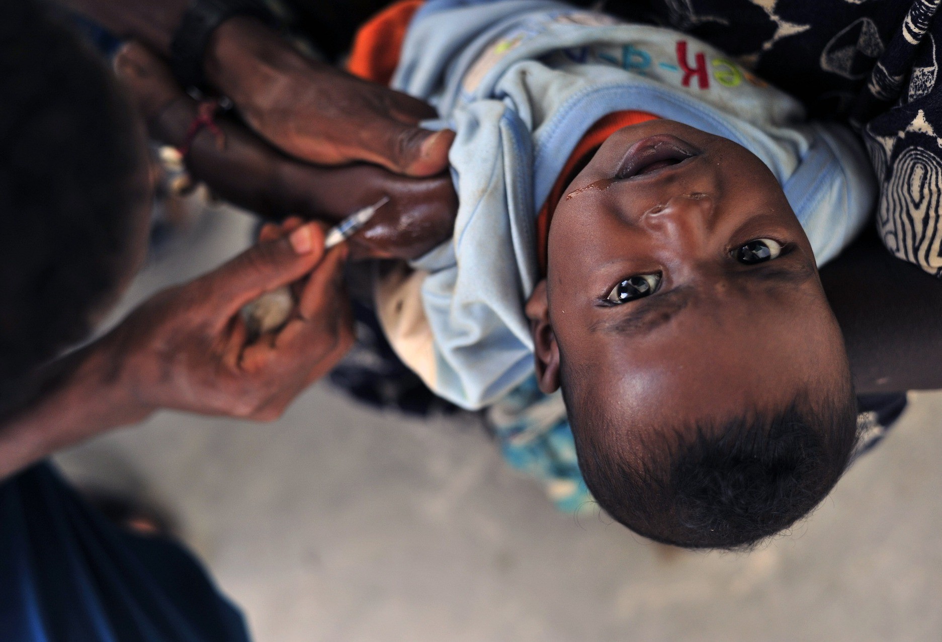 Apenas 2% dos pais levaram as crianças para vacinar contra pólio em Cascavel